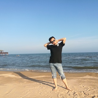 董政宏